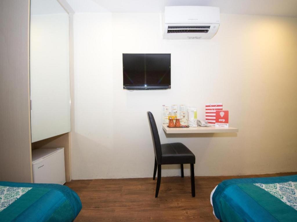 Oyo 114 Sandpiper Hotel Kuala Lumpur Buitenkant foto